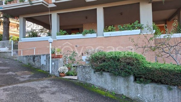 appartamento in vendita a Roma in zona Tor di Quinto