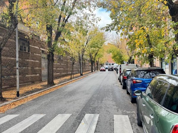 negozio in vendita a Roma in zona Portuense