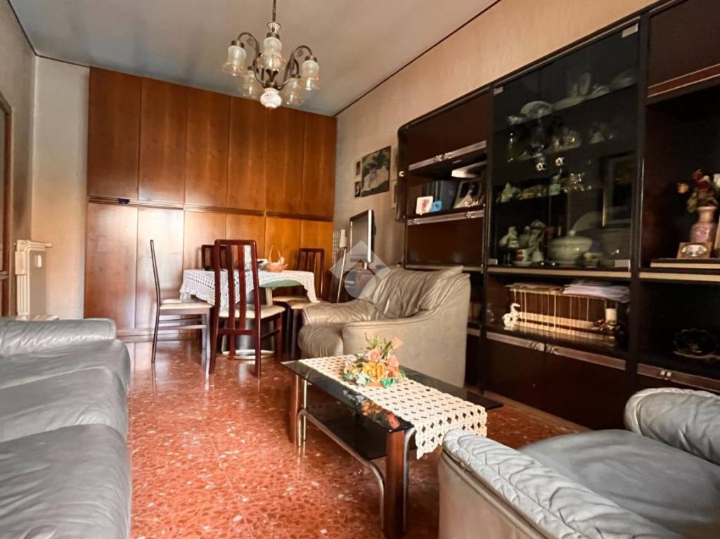 appartamento in vendita a Roma in zona Portuense