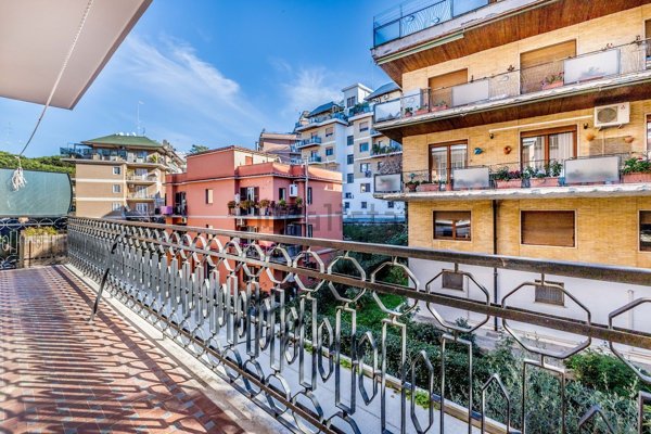 appartamento in vendita a Roma in zona Gianicolense