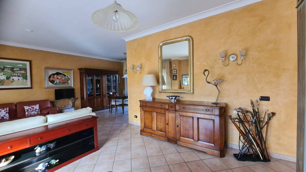 casa indipendente in vendita a Roma in zona Casal Boccone