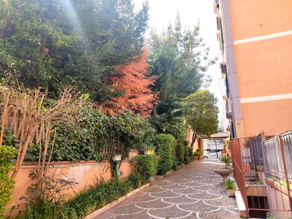 appartamento in vendita a Roma in zona Gianicolense