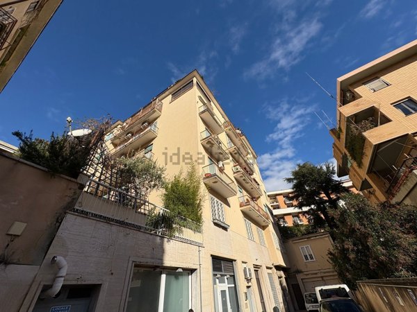 appartamento in vendita a Roma in zona Aurelio