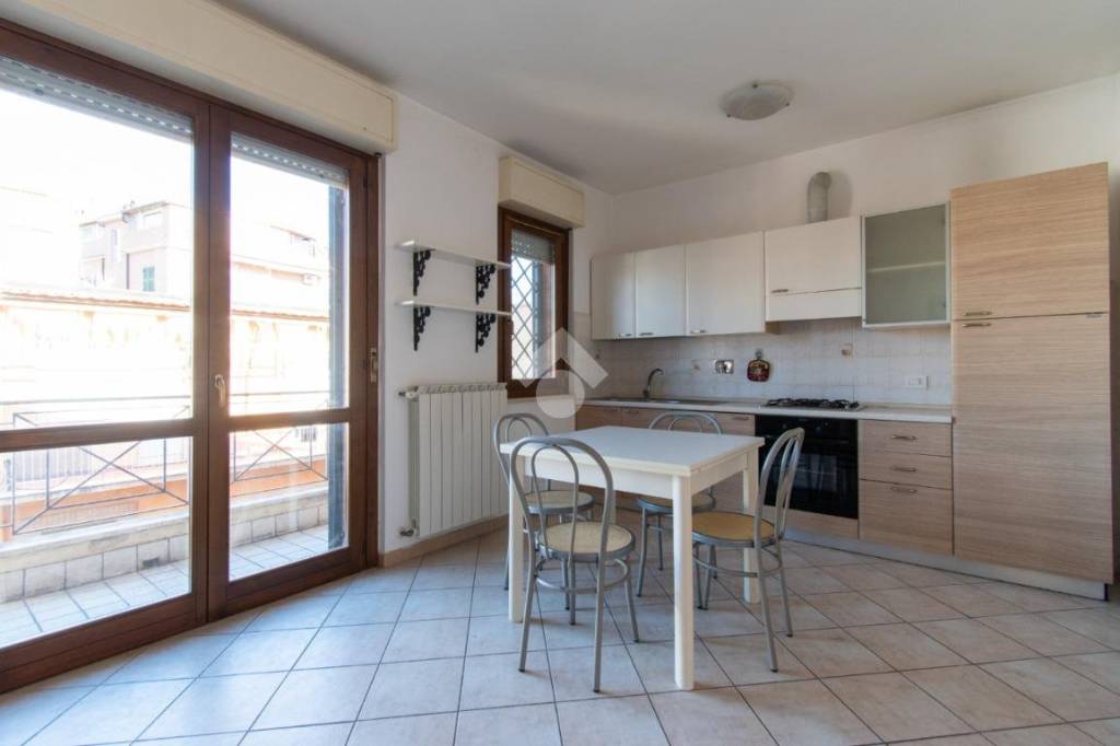 appartamento in vendita a Roma in zona Montespaccato