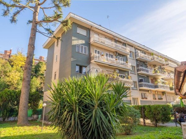 appartamento in vendita a Roma in zona Monte Sacro/Talenti