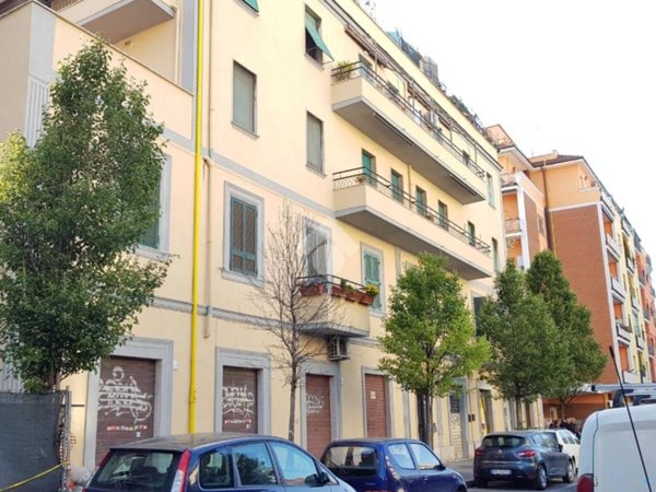 appartamento in vendita a Roma in zona Tuscolano