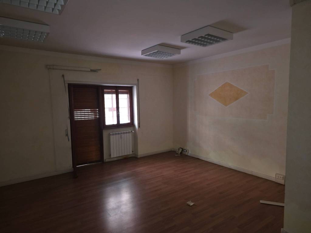 appartamento in vendita a Roma in zona Appio Claudio