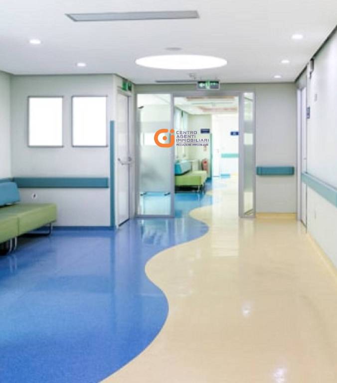 negozio in vendita a Roma in zona Aurelio