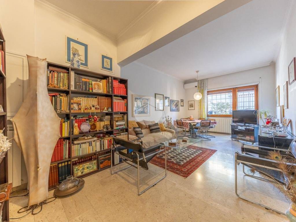 appartamento in vendita a Roma in zona Della Vittoria