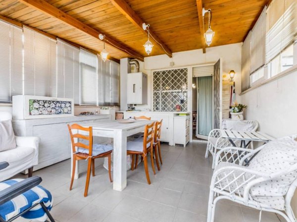 appartamento in vendita a Roma in zona Lunghezza