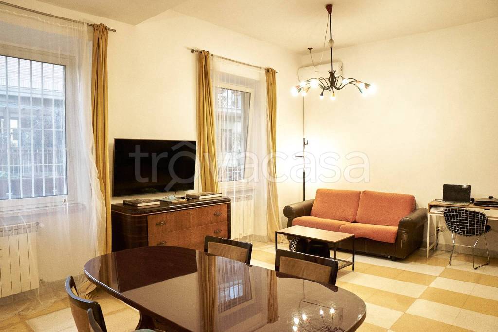 appartamento in vendita a Roma in zona Gianicolense