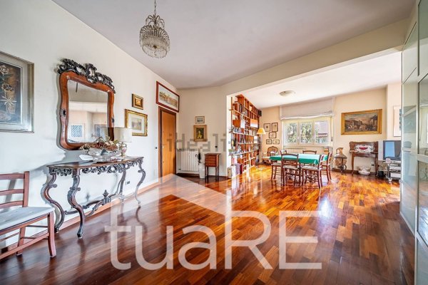 appartamento in vendita a Roma in zona Tor di Quinto