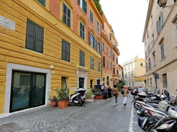 appartamento in vendita a Roma in zona Trastevere