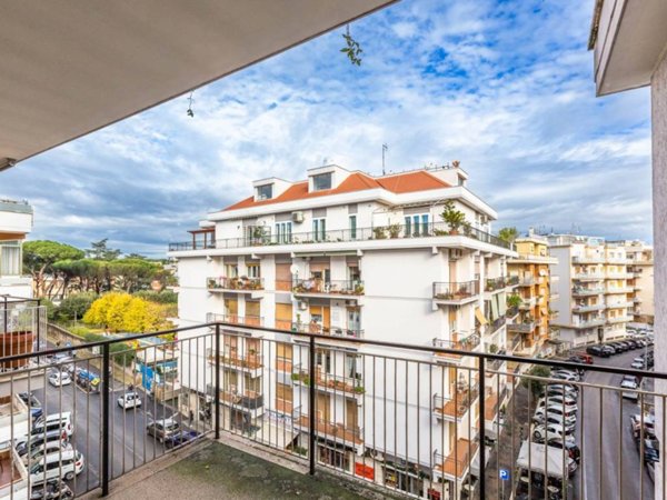 appartamento in vendita a Roma in zona Aurelio