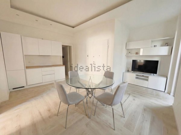 appartamento in vendita a Roma in zona Ardeatino