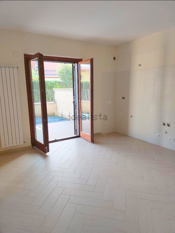 appartamento in vendita a Roma in zona Massimina/Casal Lumbroso