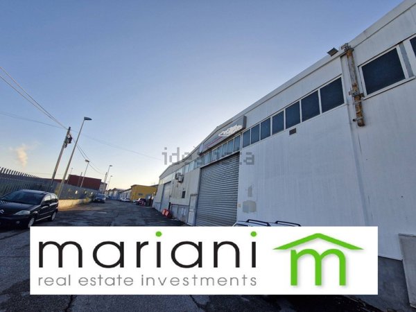 capannone in vendita a Roma in zona La Pisana