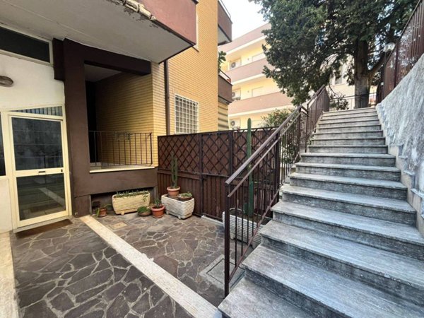 appartamento in vendita a Roma in zona Grottarossa