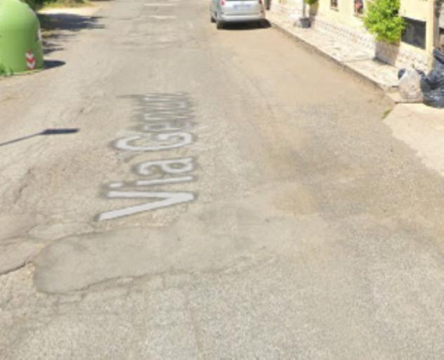 casa indipendente in vendita a Roma in zona Finocchio