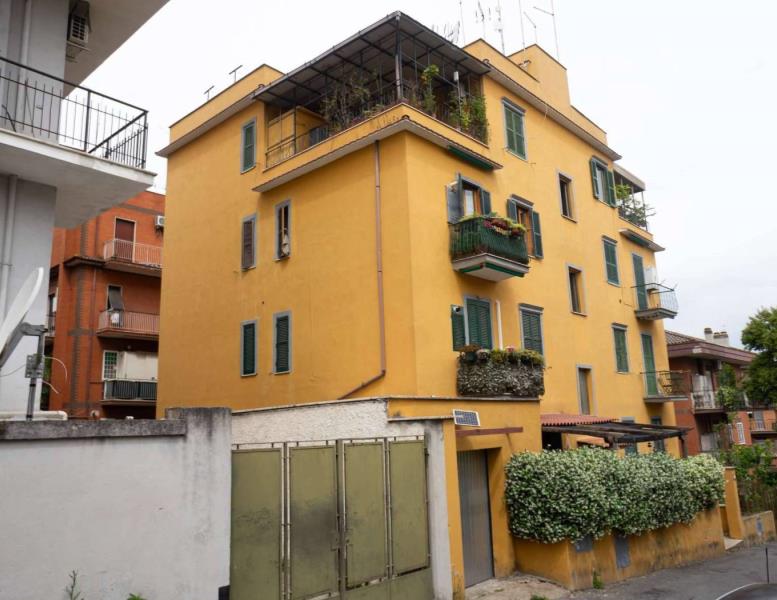 appartamento in vendita a Roma in zona Grottarossa