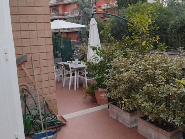 appartamento in vendita a Roma in zona Grottarossa