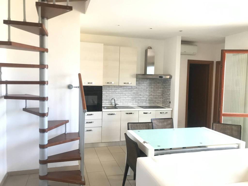 appartamento in vendita a Roma in zona Ponte Mammolo