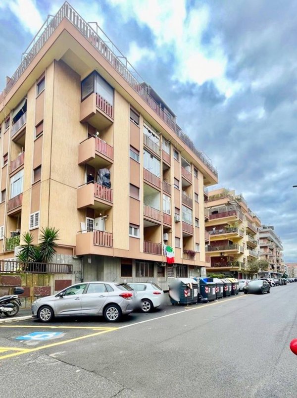appartamento in vendita a Roma in zona Ostia