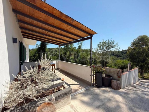 casa indipendente in vendita a Roma in zona Cesano