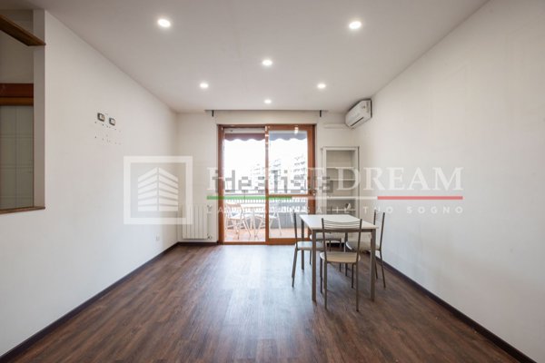 appartamento in vendita a Roma in zona Cinecittà