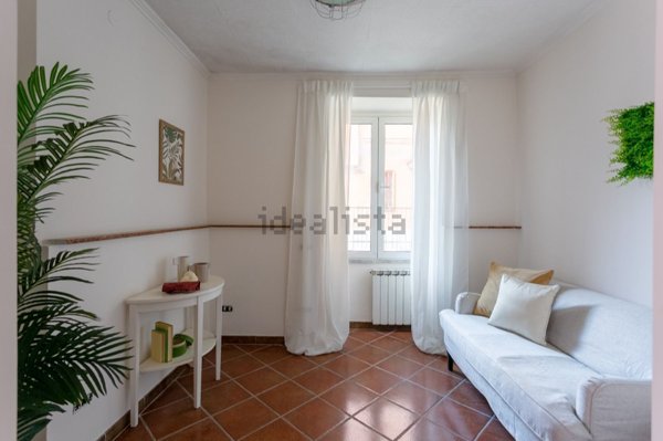 appartamento in vendita a Roma in zona Tomba di Nerone