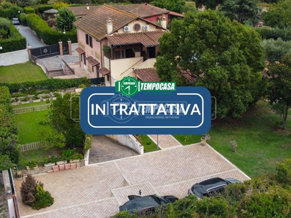 casa indipendente in vendita a Roma in zona Palmarola