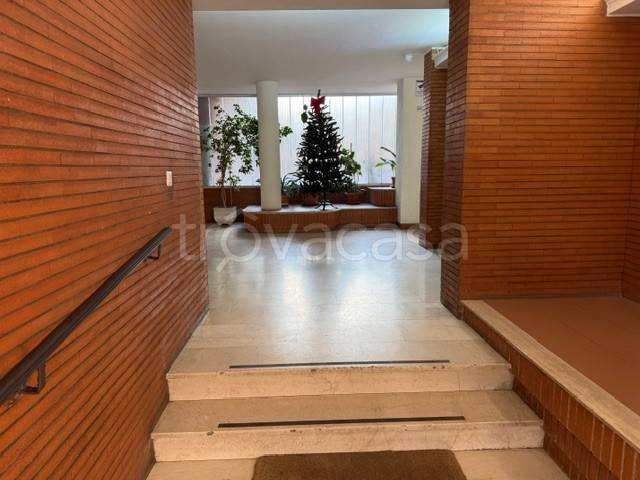 appartamento in vendita a Roma in zona Ostia