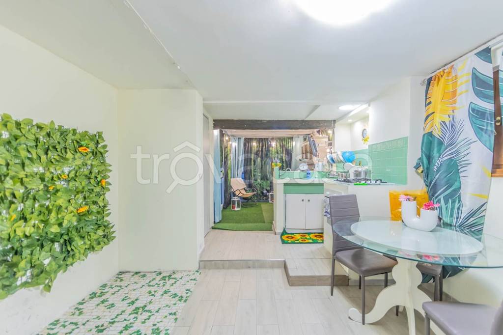 appartamento in vendita a Roma in zona Prenestino-Centocelle