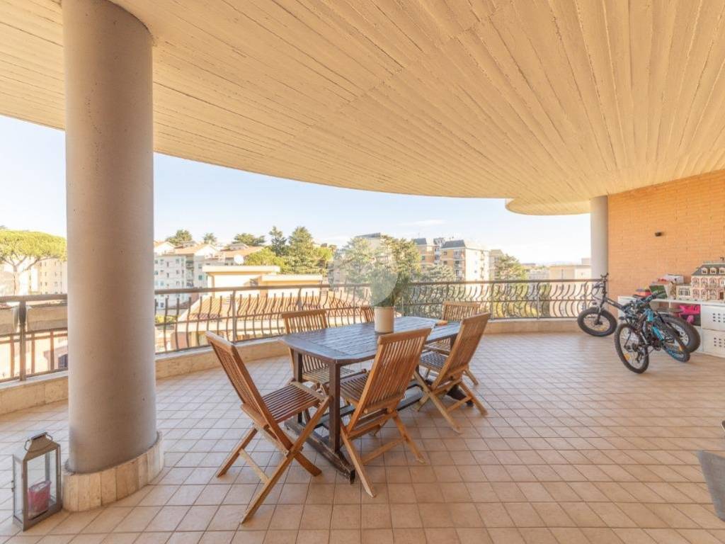 appartamento in vendita a Roma in zona Monte Sacro/Talenti