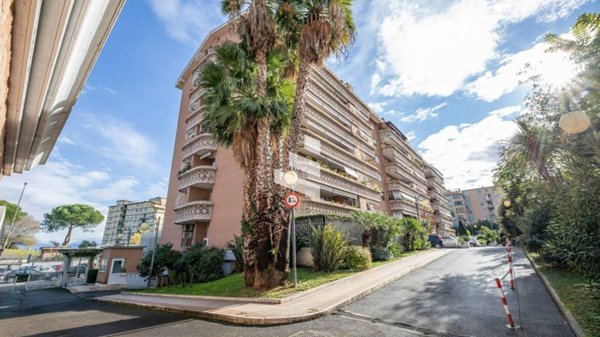 appartamento in vendita a Roma in zona Cinecittà