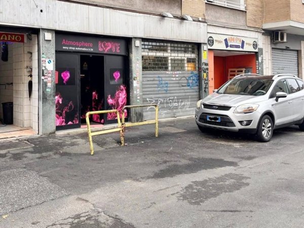negozio in vendita a Roma