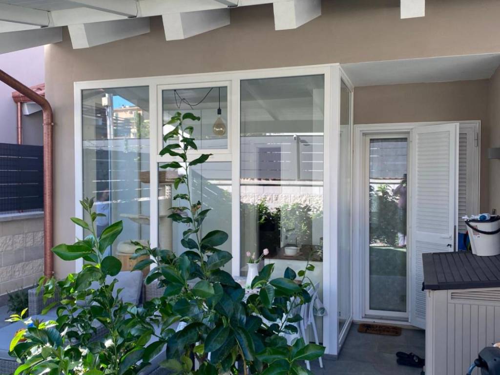 casa indipendente in vendita a Roma in zona Casal Morena