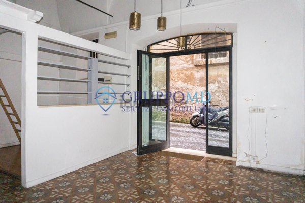 locale commerciale in vendita a Roma in zona Campo Marzio