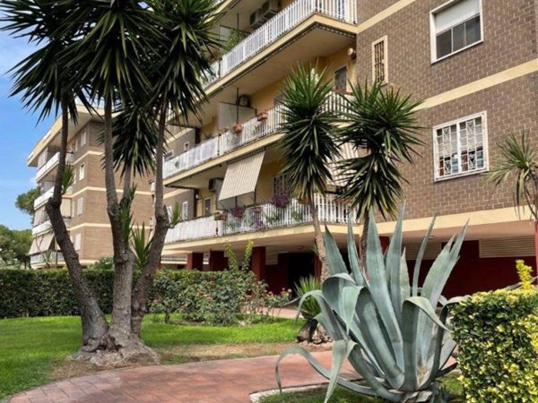 appartamento in vendita a Roma in zona Cinecittà