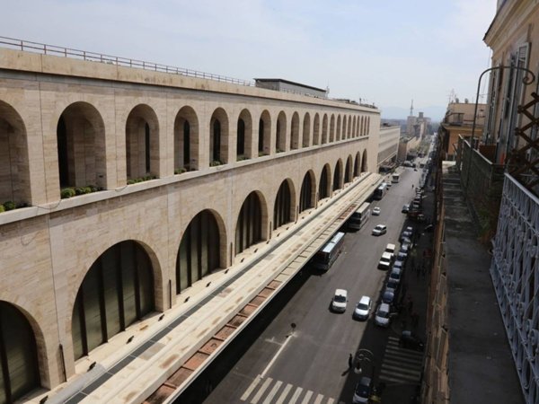 appartamento in vendita a Roma in zona Esquilino