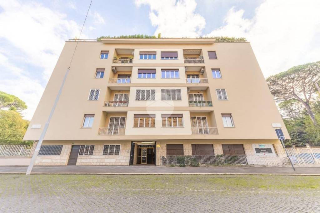 appartamento in vendita a Roma in zona Parioli