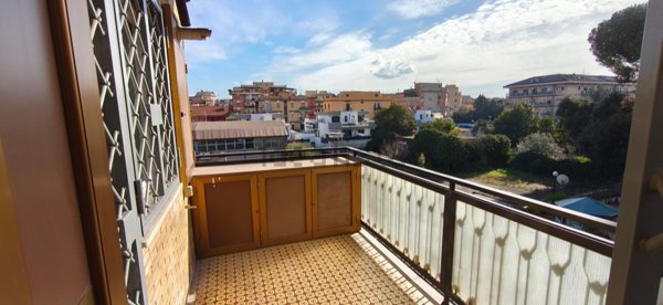 appartamento in vendita a Roma in zona Tor Vergata/Torrenova