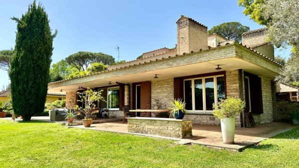 casa indipendente in vendita a Roma in zona Olgiata