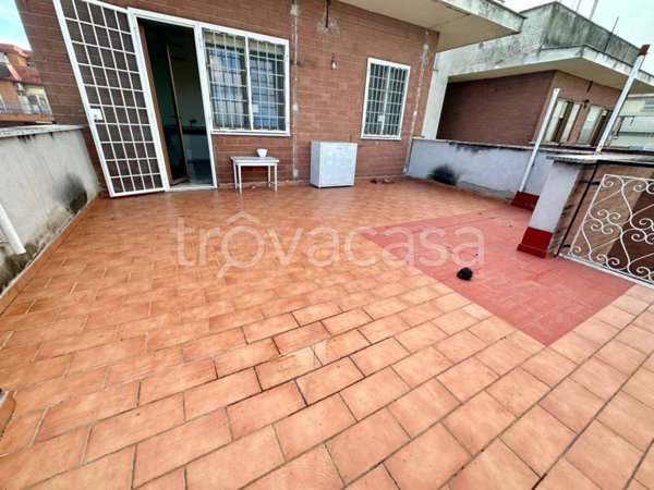 appartamento in vendita a Roma in zona Corviale