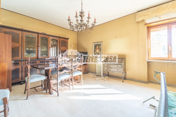 appartamento in vendita a Roma in zona Don Bosco