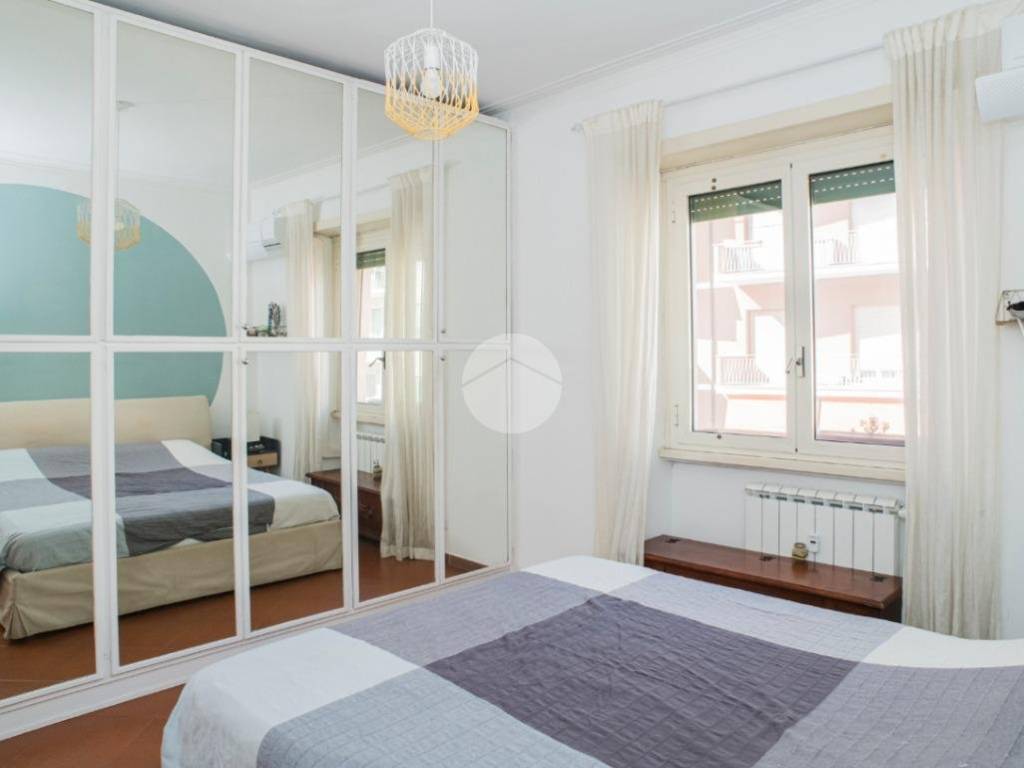 appartamento in vendita a Roma in zona Gianicolense