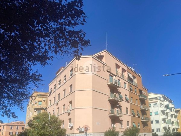 appartamento in vendita a Roma in zona Gianicolense