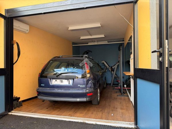 locale di sgombero in vendita a Roma in zona Ottavia