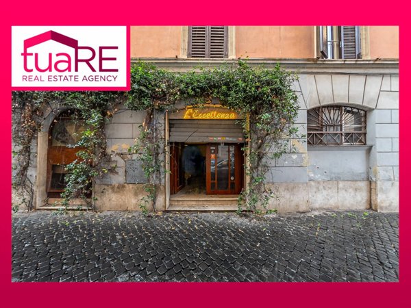 locale commerciale in vendita a Roma in zona Rione Borgo
