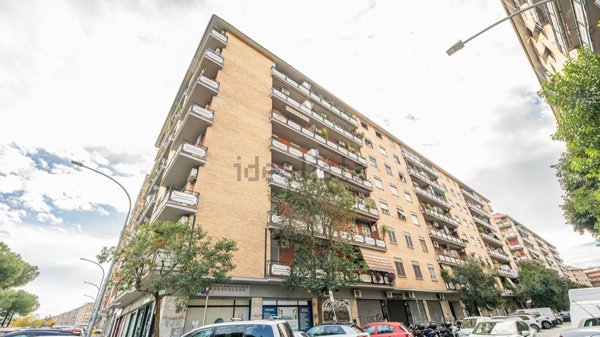 appartamento in vendita a Roma in zona Tuscolano
